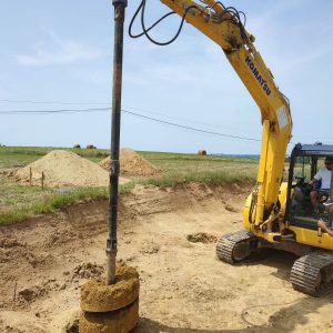 RÉALISATION DE PIEUX POUR UNE MAISON